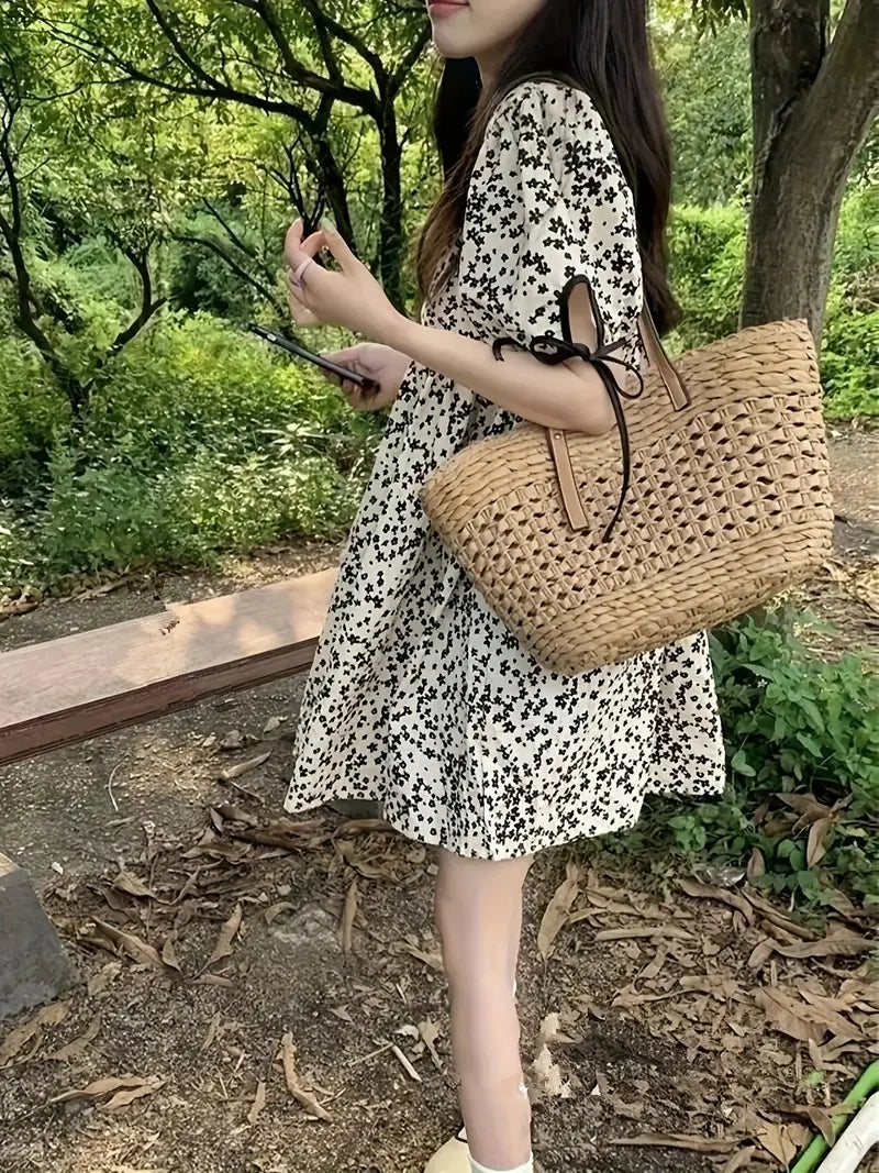 Women'S Summer Floral Dress with Lace-Up Detail - Casual Loose Fit, Round Neck, Short Sleeves, White with Black Floral Print, Perfect for Outdoor & Beachwear, Beach Dresses