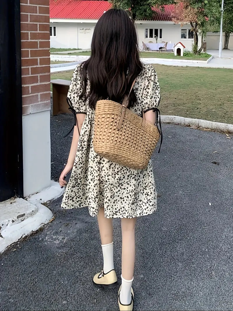 Women'S Summer Floral Dress with Lace-Up Detail - Casual Loose Fit, Round Neck, Short Sleeves, White with Black Floral Print, Perfect for Outdoor & Beachwear, Beach Dresses
