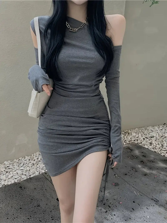 Women's Asymmetric One-Shoulder Bodycon Dress - Ruched Hem & Waistband, Stretchy Solid Color, Machine Washable Elegant All-Season Fit, Casual Chic Attire, Ruched Detailing