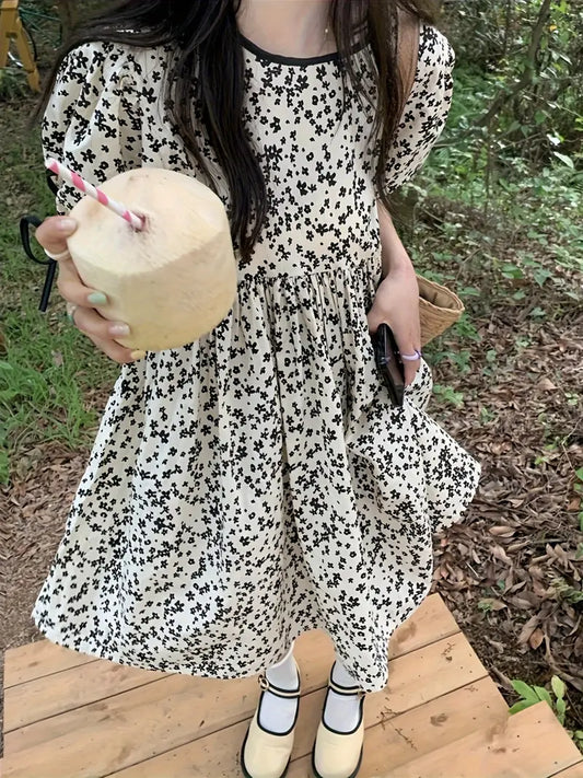 Women'S Summer Floral Dress with Lace-Up Detail - Casual Loose Fit, Round Neck, Short Sleeves, White with Black Floral Print, Perfect for Outdoor & Beachwear, Beach Dresses